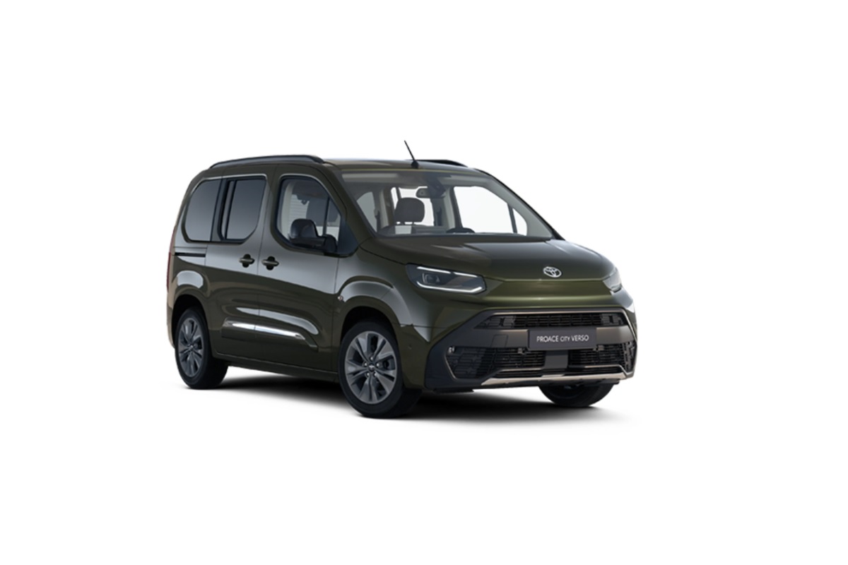 Nuova Toyota Proace City Verso 2024 a Torino